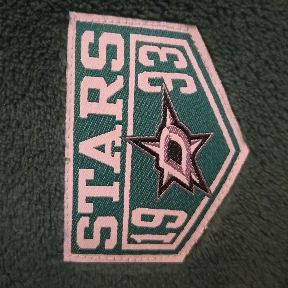 Fleece - Picture 2 of 6